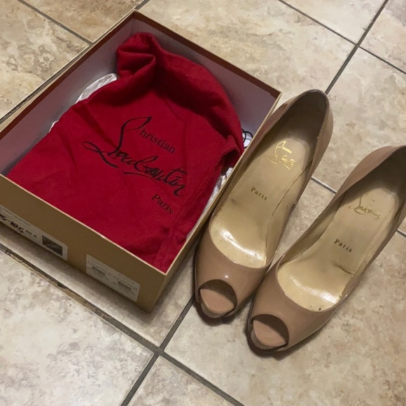 very prive 120 patent nude Christian Louboutin - Picture 2 of 11